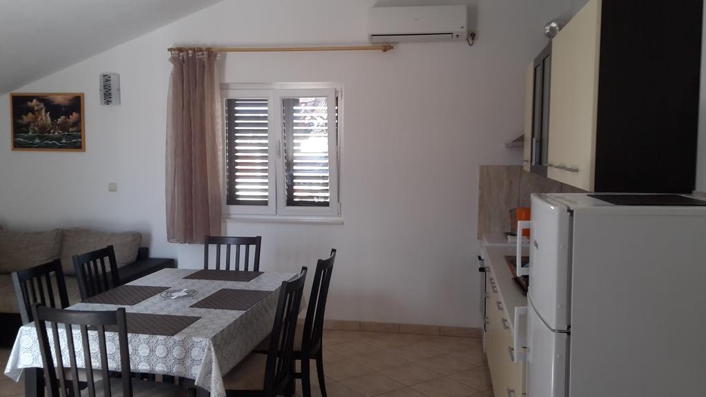 Vila Suzana Tribalj Εξωτερικό φωτογραφία