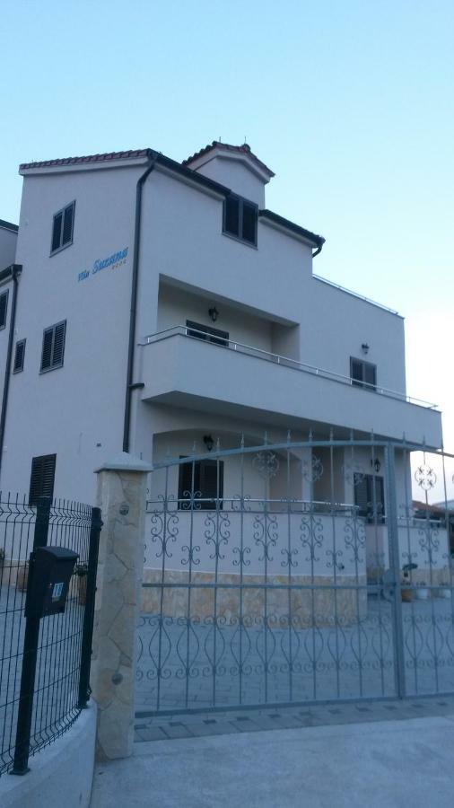 Vila Suzana Tribalj Εξωτερικό φωτογραφία